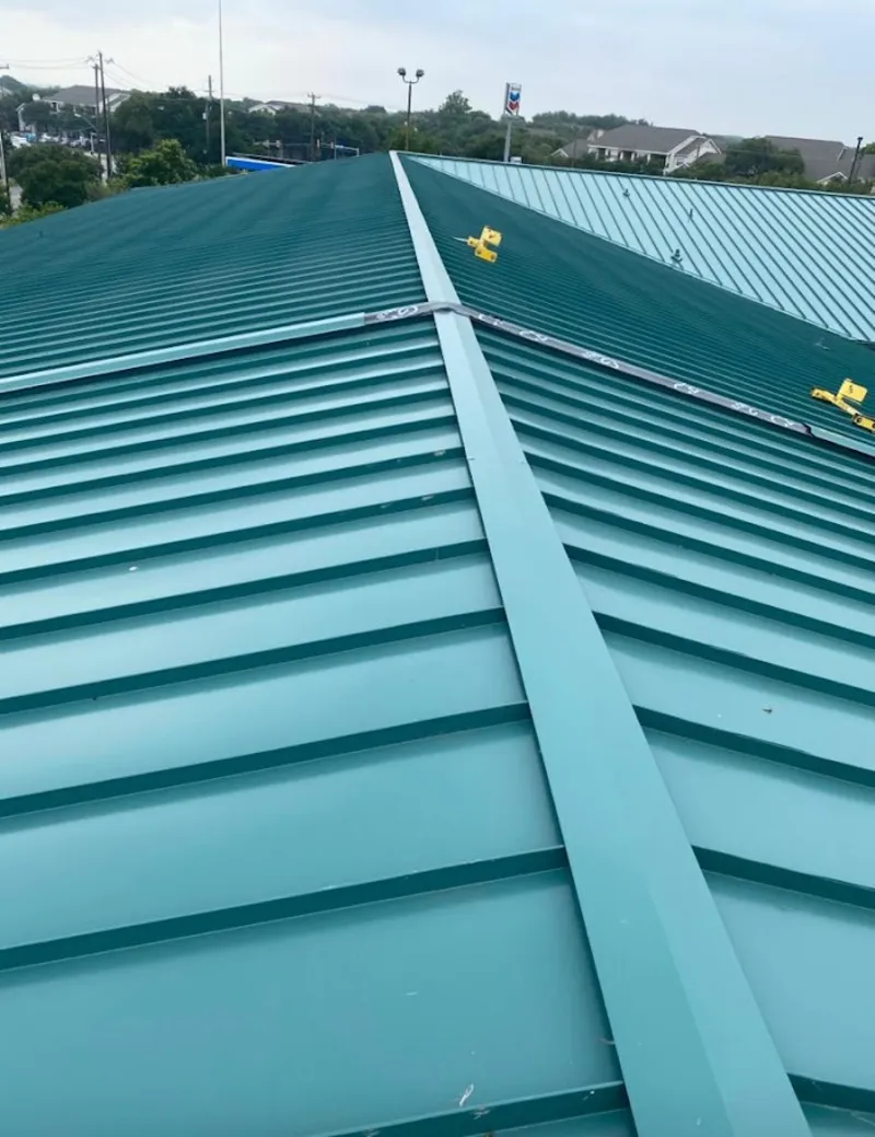 Green commercial metal roof ridge and valley for Metal Roof Repair in Orlando